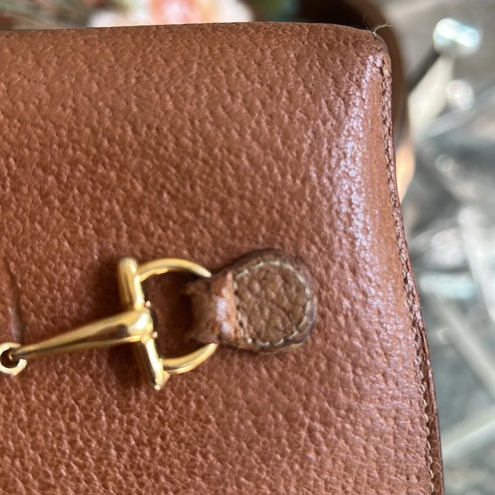 Authentic Gucci wallet. Pre loved.